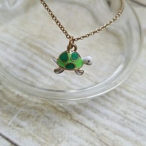 Dainty Enamel turtle necklace